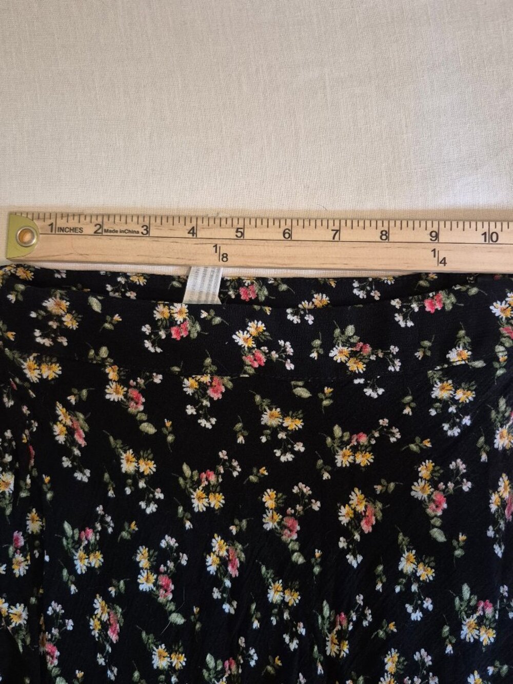 Free People Black Ditsy Floral Maxi Skirt 0 Boho Whimsigoth Cottagecore Grunge - Picture 3 of 6